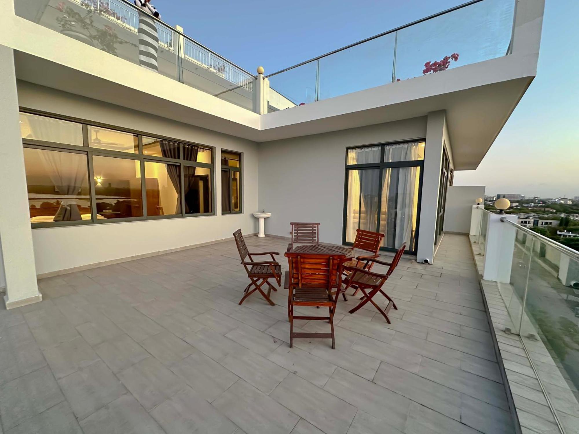 Tanzanite Serviced Apartment - Tsa Masaki Дар ес Саалам Екстериор снимка
